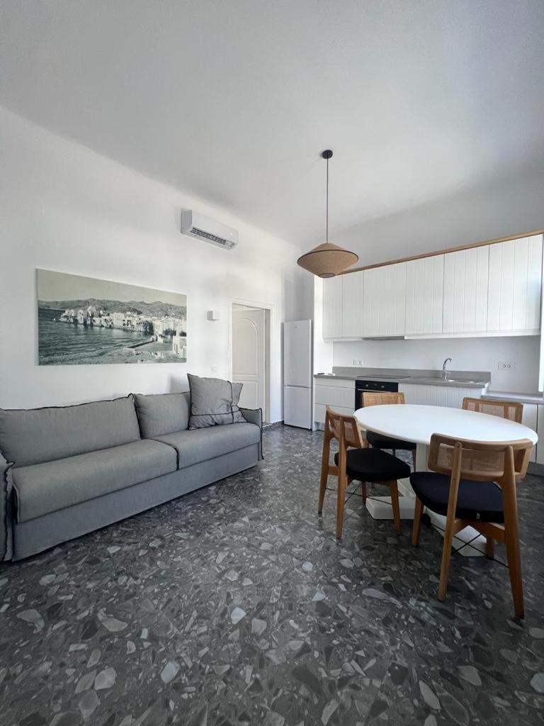 Kostantis Town Suites Mykonos Town Экстерьер фото
